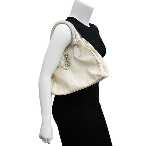 Dior Off-White Monogram Nylon Lovely Shoulder Bag - Picture 4 of 16